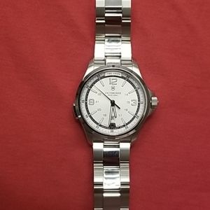 Victorinox Night Vision